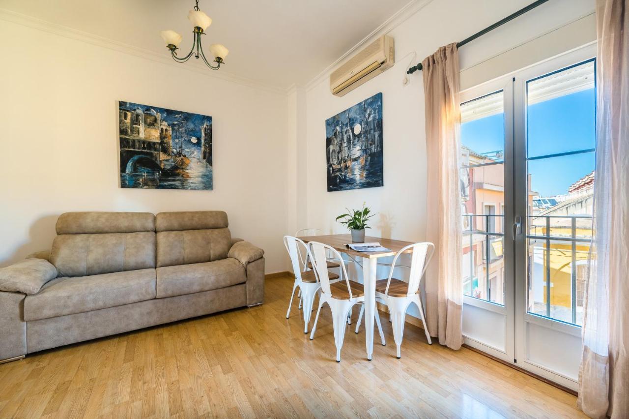 Distinguido Y Centrico Apartamento En San Bernardo Sevilla Exteriör bild